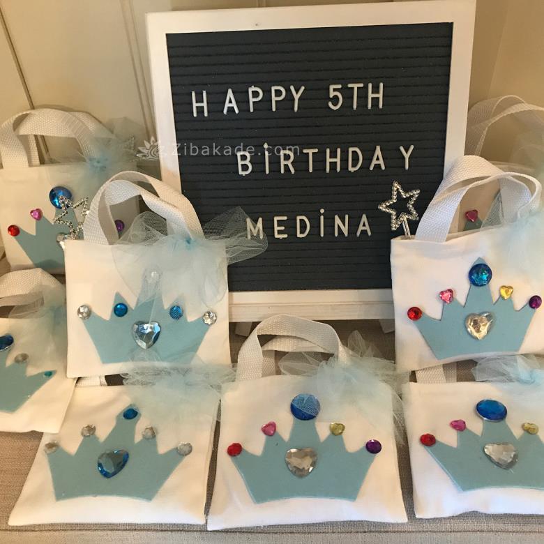 تم تولد سیندرلا - Cinderella